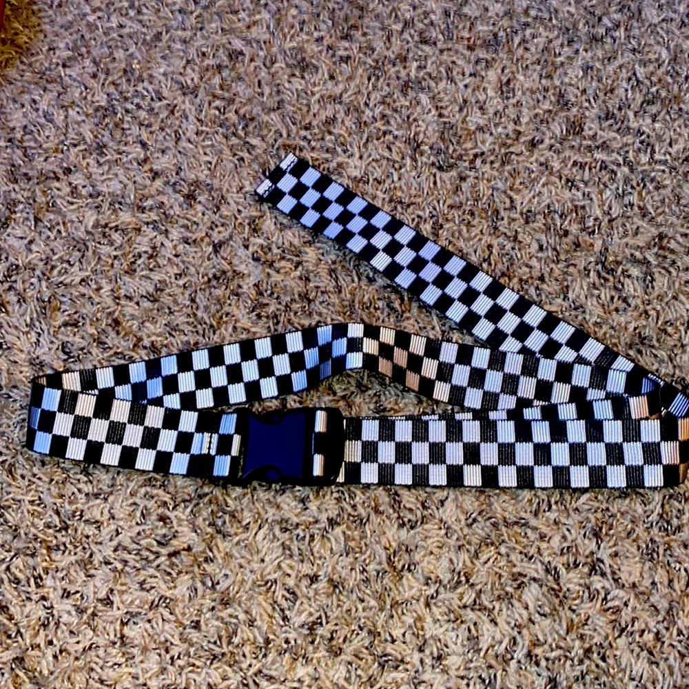 Checkered belt